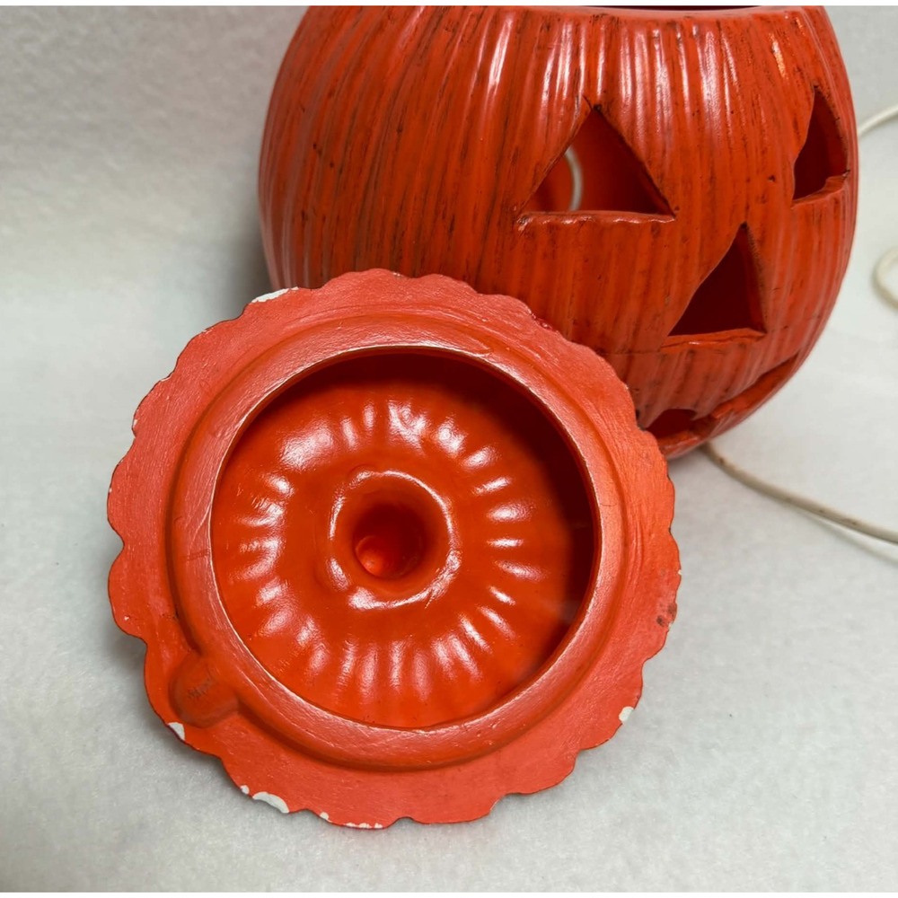 Vintage 70s Jack-O'-Lantern Ceramic Lighted Pumpkin 7" Plug In Halloween Decor - Picture 10 of 14